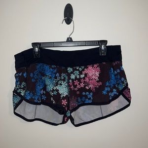 Lululemon Run Times Shorts 2.5 in